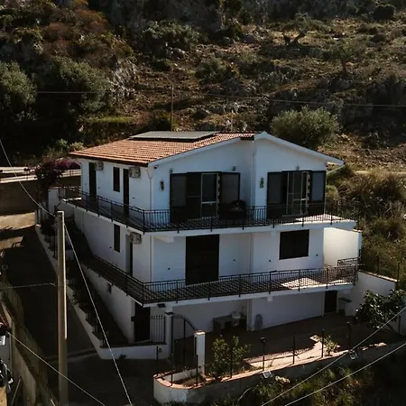 Bedda Mia A Villa